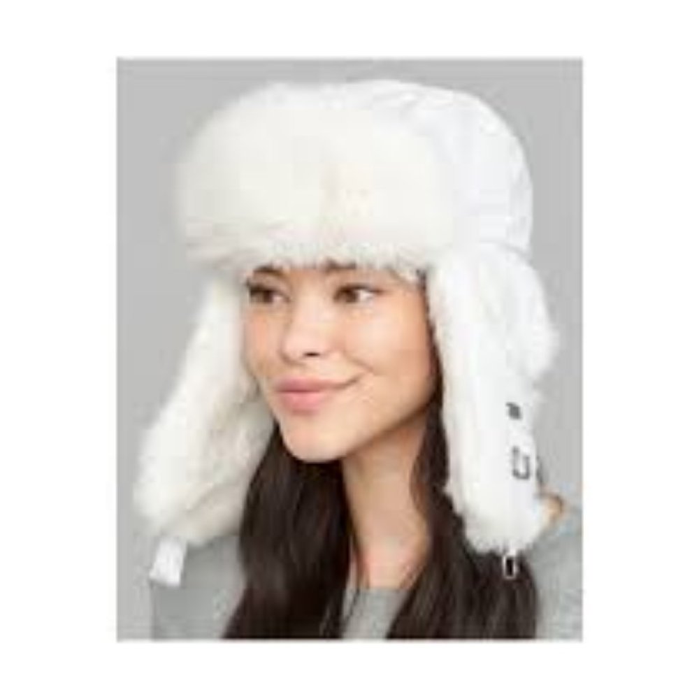 White Taslon rabbit fur trapper hat